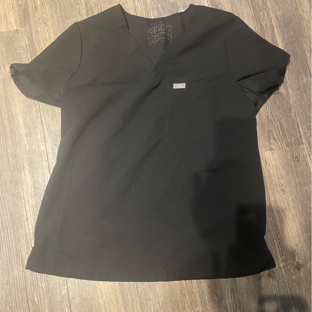 Black. Medium. Good condition